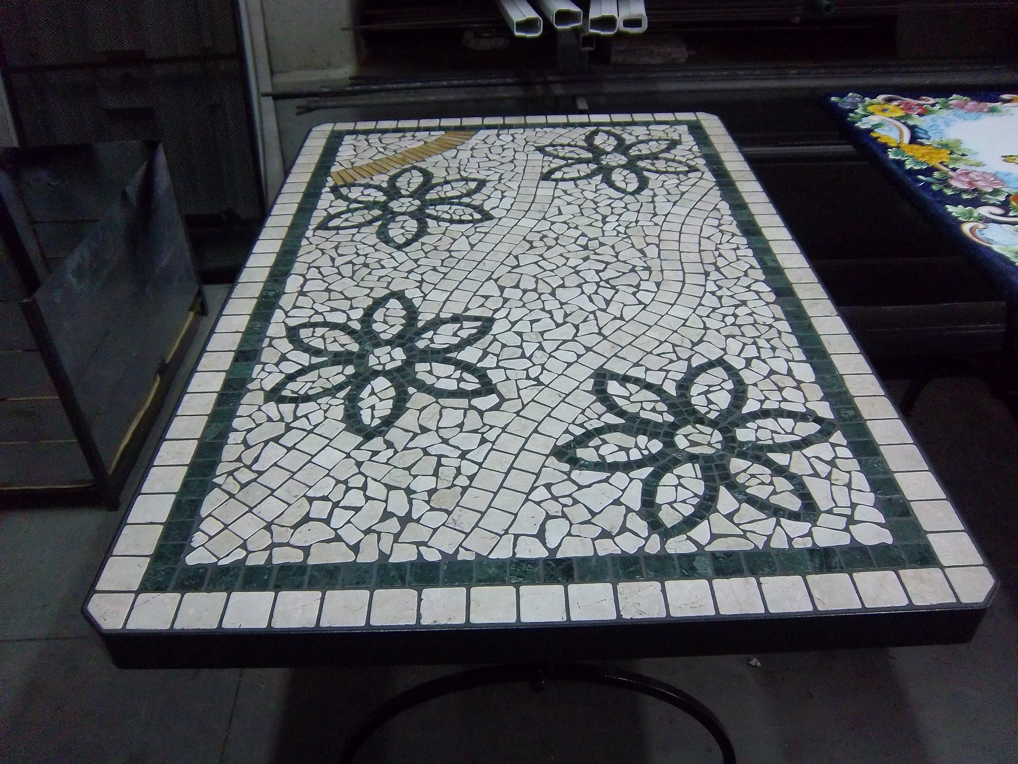 Tavoli in mosaico